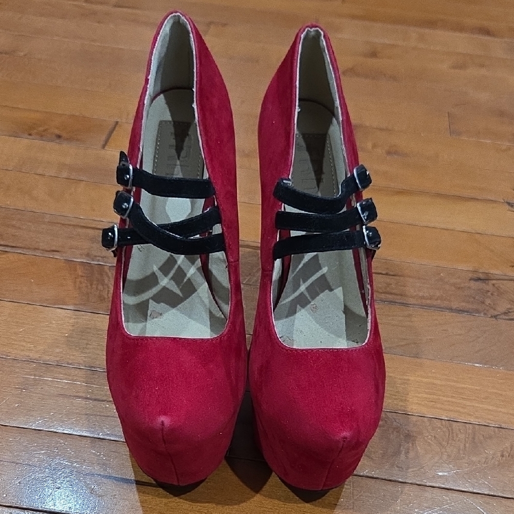 FRH 6inch Red Spike Heels with Black Straps